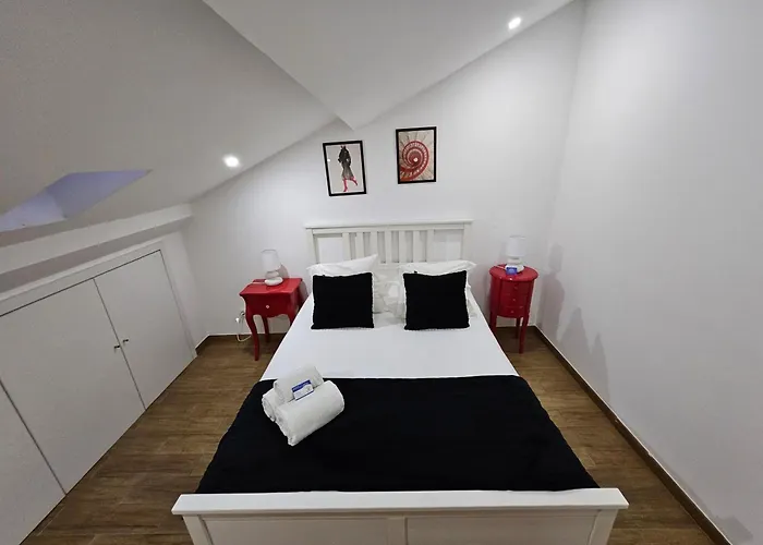Vila Queiros, 6